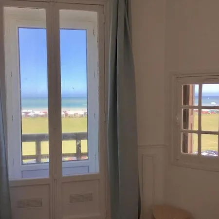 Bel Appartement Vue Mer Centre-Ville, Face Plage Dieppe Exterior photo